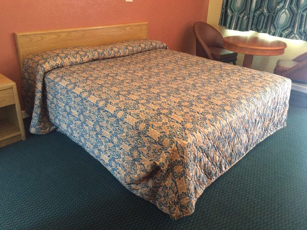 Travel Haven Motel Ханфорд Екстериор снимка